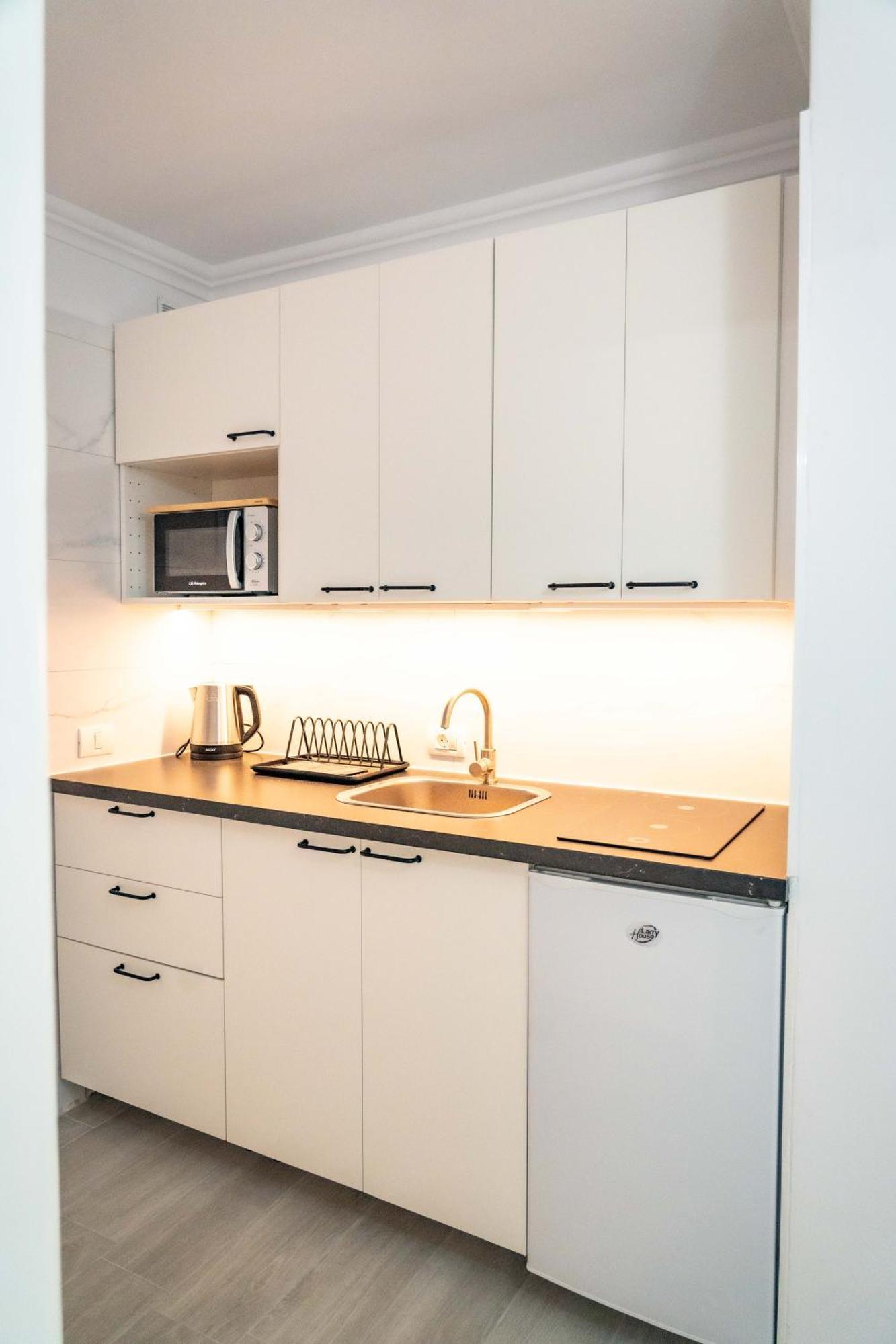 Retreat Oasis Studio Apartment Сан Мигел де Абона Екстериор снимка